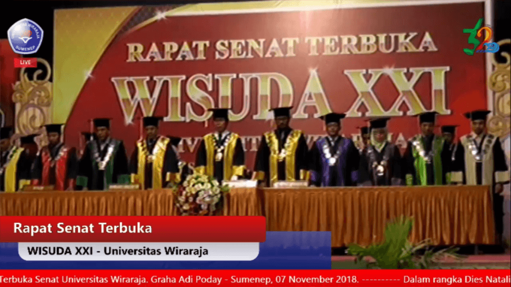 WISUDA SARJANA DAN DIPLOMA 21 UNIVERSITAS WIRARAJA TAHUN 2018