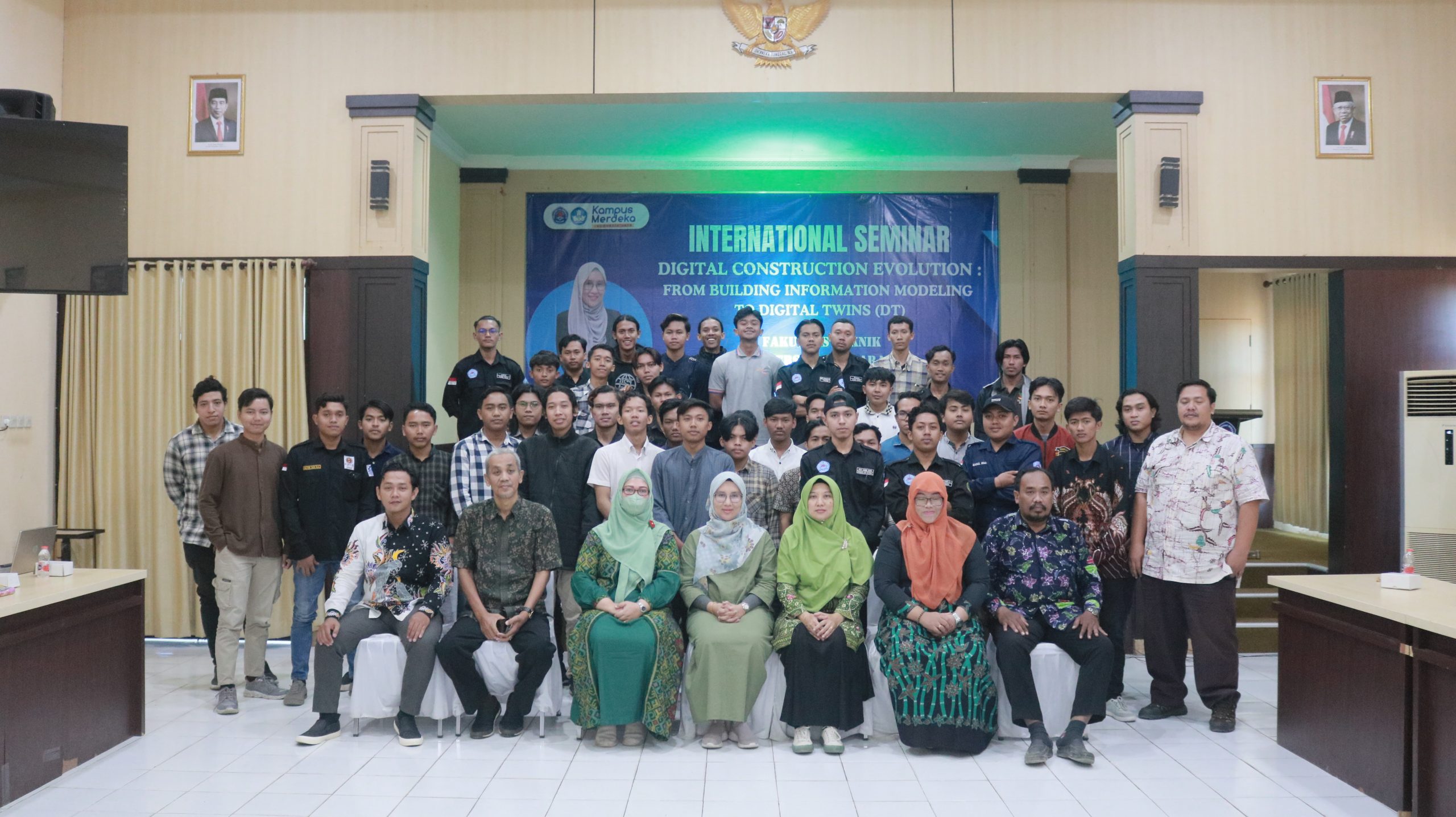 Seminar Internasional Program Studi Teknik Sipil Fakultas Teknik Universitas Wiraraja dengan Tema “Digital Construction Evolution: from Building Information Modelling (BIM) to Digital Twins (DT)”